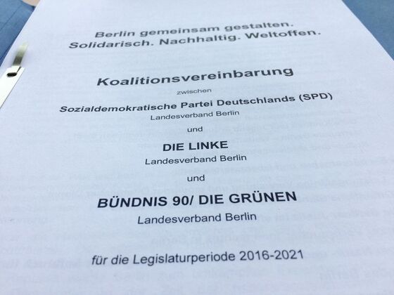 Der Koalitionsvertrag mit dem Titel "Berlin gemeinsam gestalten. Solidarisch. Nachhaltig. Weltoffen"