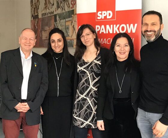 Ein Teil des neugewählten Vorstands.